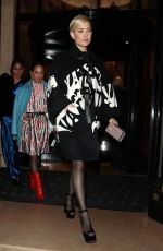KATE HUDSON Out and About in Paris 01/24/2018