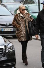 KATE HUDSON Out at Taxidermist in Paris 01/24/2018