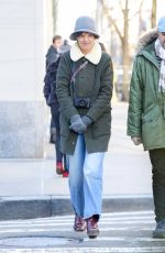 KATIE HOLMES Heading to Metropolitan Museum of Art in New York 01/15/2018