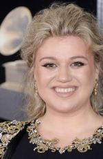 KELLY CLARKSON at Grammy 2018 Awards in New York 01/28/2018