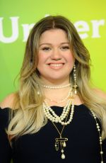 KELLY CLARKSON at NBC/Universal TCA Winter Press Tour in Los Angeles 01/09/2018