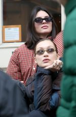 KENDALL JENNER and HAILEY BALDWIN Out Shopping in New York 01/28/2018