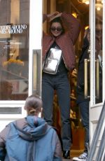 KENDALL JENNER and HAILEY BALDWIN Out Shopping in New York 01/28/2018