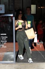 KOURTNEY KARDASHIAN Leaves Fatamorgana Gelato in Studio City 01/14/2018