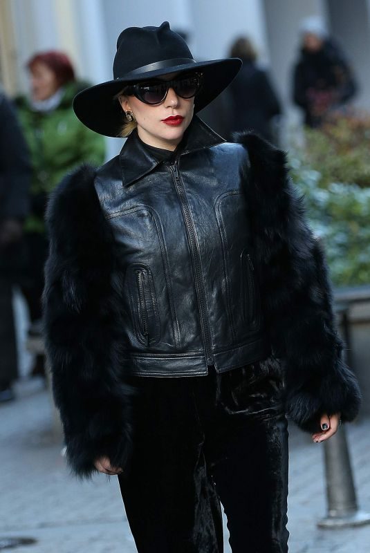 LADYD GAGA Arrives in Milan for Her Live Tour 01/17/2018