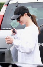 LEA MICHELE Leaves Brentwood Spa and Salon in Brentwood 01/19/2018