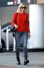 LESLIE BIBB Out Shopping in Beverly Hills 01/18/2018