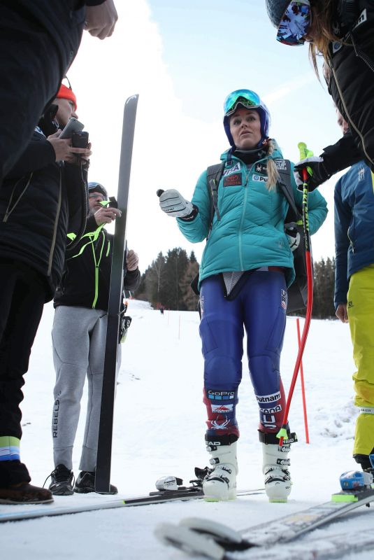 LINDSEY VONN at Alpine Skiing FIS World Cup, Downhill training in Bad Kleinkrchheim 01/12/2018
