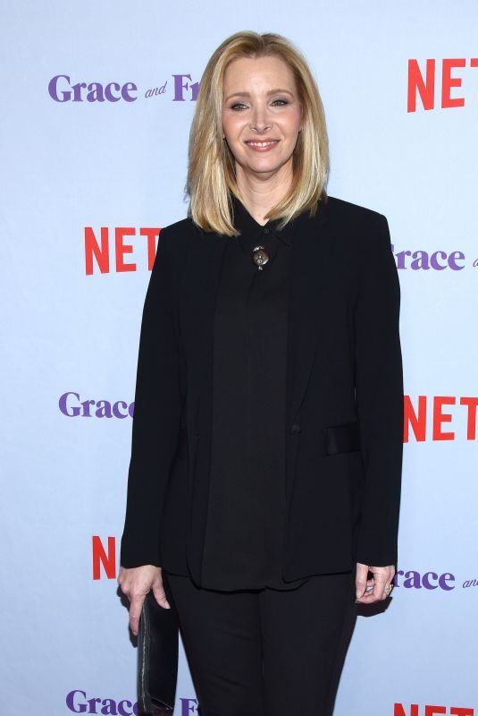 LISA KUDROW at Grace and Frankie Season 4 Premiere in Los Angeles 01/18/2018