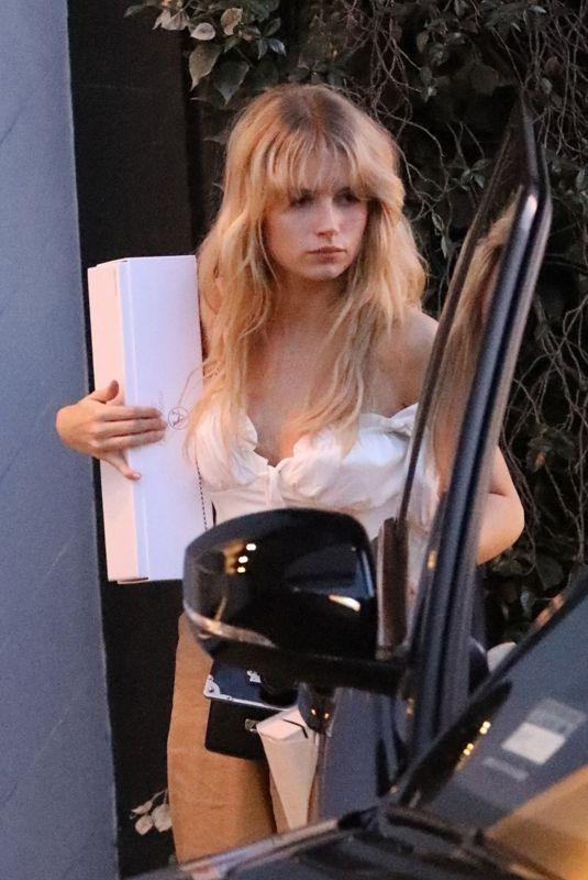 LOTTIE MOSS Arrives at Her Hotel in Los Angeles 01/26/2018