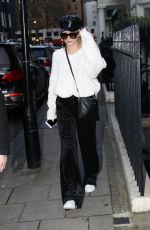 LOTTIE MOSS Out for Lunch in London 01/16/2018