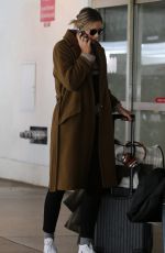 MARIA SHARAPOVA at LAX Airport in Los Angeles 01/25/2018