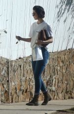 MARY ELIZABETH WINSTEAD Arrives to Her Home in Brentwood 01/05/2018