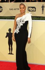 MARY J. BLIGE at Screen Actors Guild Awards 2018 in Los Angeles 01/21/2018