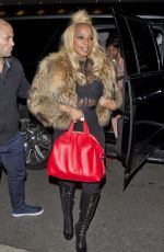 MARY J. BLIGE Out and About in Beverly Hills 01/10/2018