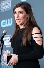 MAYIM BIALIK at 2018 Critics