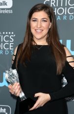 MAYIM BIALIK at 2018 Critics
