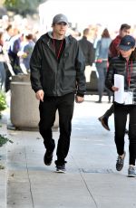 MILA KUNIS and Ashton Kutcher at 2018 Women’s March in Los Angeles 01/20/2018