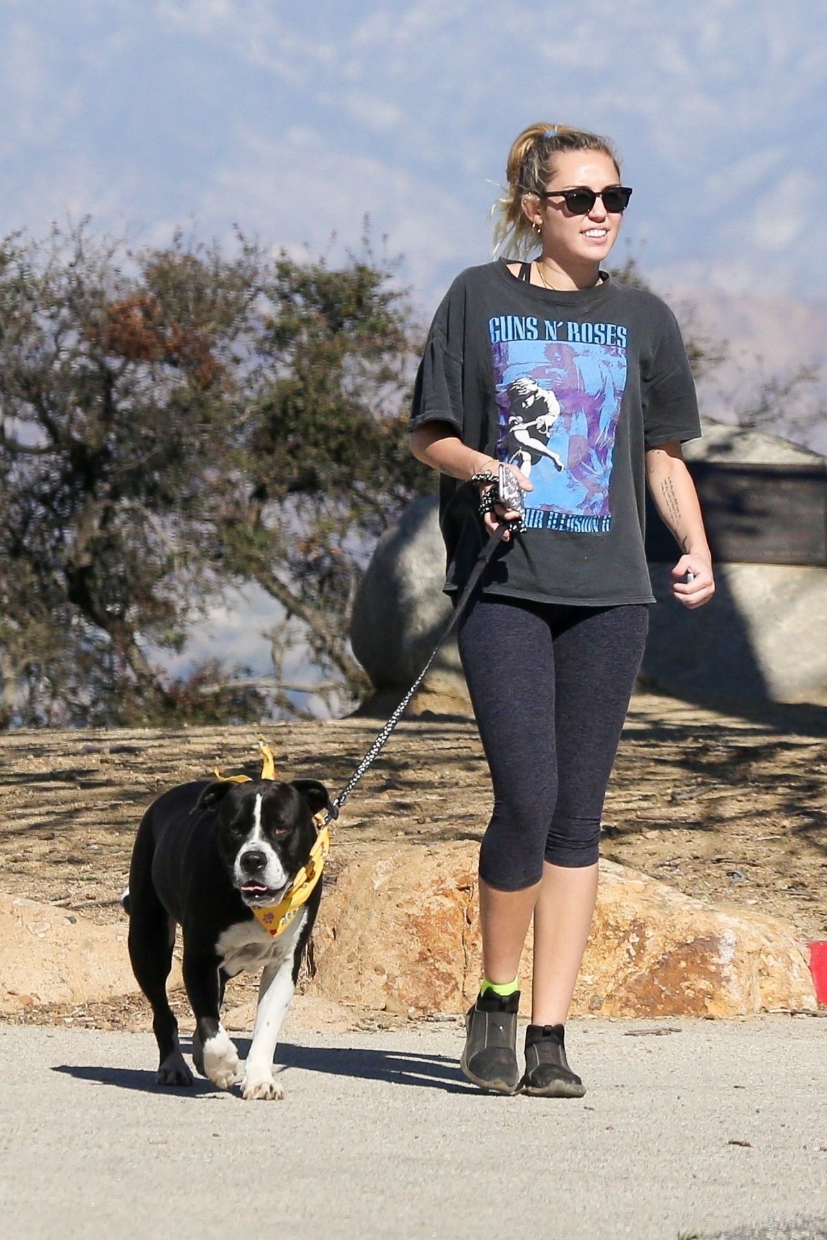 MILEY CYRUS Out Hiking with Her Dog in Studio City – HawtCelebs