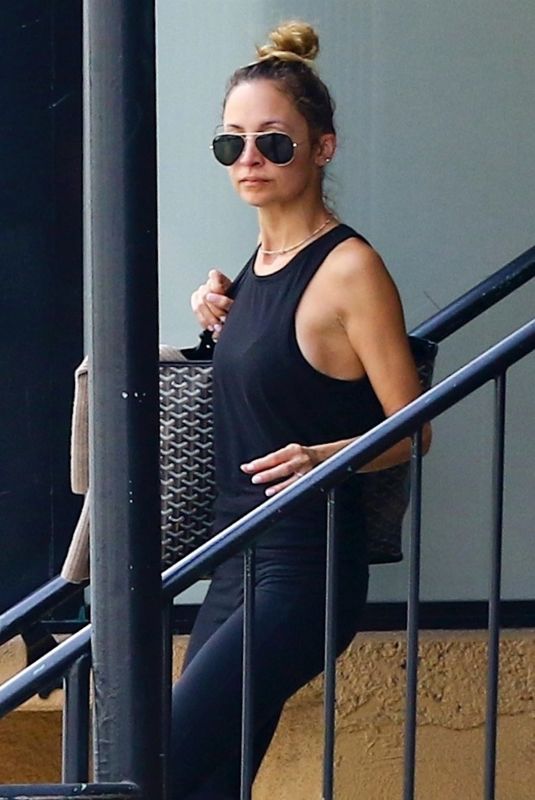 NICOLE RICHIE Leaves Tracy Anderson Studio in Los Angeles 01/16/2018