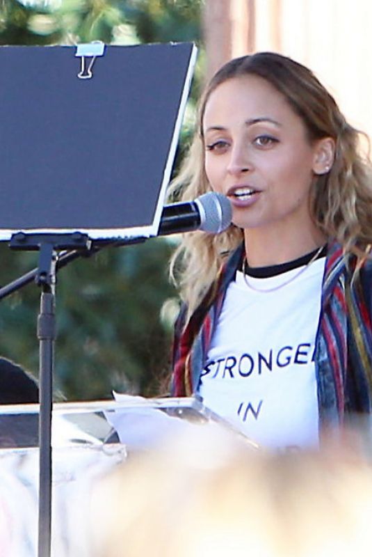 NICOLE RICHIE Speaks at 2018 Women