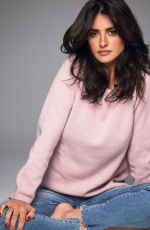 PENELOPE CRUZ in Elle Magazine, France January 2018