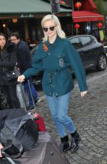 PIXIE LOTT Heading at Eurostar at Gare Du Nord in Paris 01/3/2018