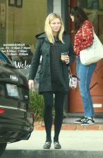 Pregnant KIRSTEN DUNST Leaves a Nail Salon in Toluca Lake 01/19/2018