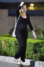 Pregnant KIRSTEN DUNST Shopping for Groceries in Los Angeles 01/29/2018