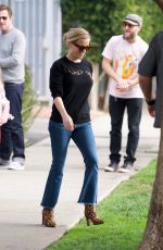 REESE WITHERSPON Out in Los Angeles 01/25/2018