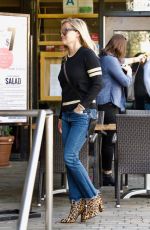 REESE WITHERSPOON Heading to a Spa in Brentwood 01/25/2018