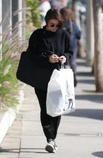 ROONEY MARA Shopping at Melrose Avenue in West Hollywood 01/02/2018