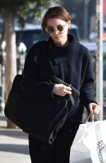 ROONEY MARA Shopping at Melrose Avenue in West Hollywood 01/02/2018