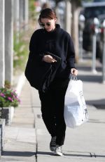 ROONEY MARA Shopping at Melrose Avenue in West Hollywood 01/02/2018