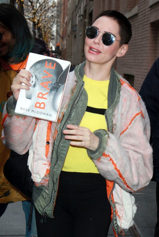 ROSE MCGOWAN Arrives at The View in New York 01/30/2018