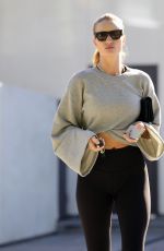 ROSIE HUNTINGTON-WHITELEY Leaves Body by Simone Fitness Club in Los Angeles 01/14/2018