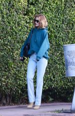 ROSIE HUNTINGTON-WHITELEY Out and About in Miami 01/07/2018