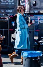 SANDRA BULLOCK and SARAH PAULSON on the Set ofBird Box in Los Angeles 01/13/2018