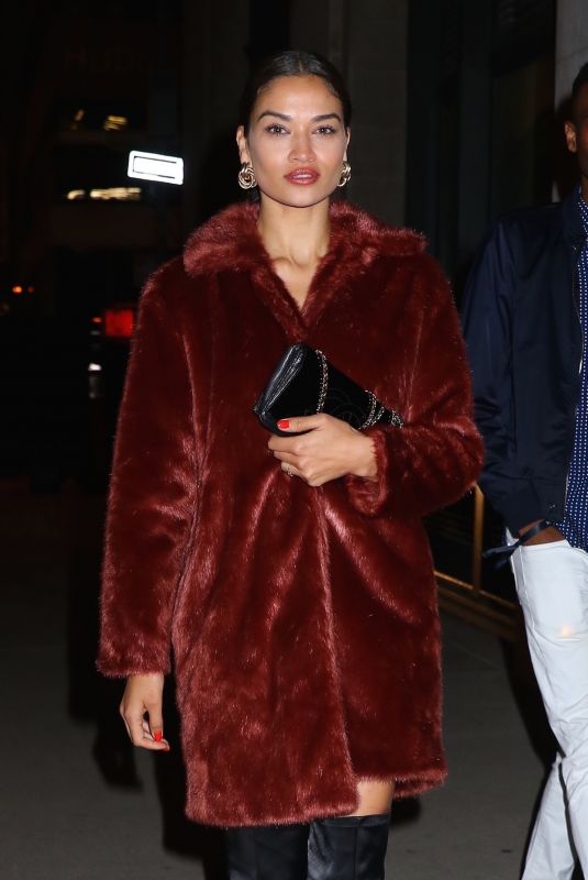 SHANINA SHAIK Leaves Republic Records Party in New York 01/26/2018