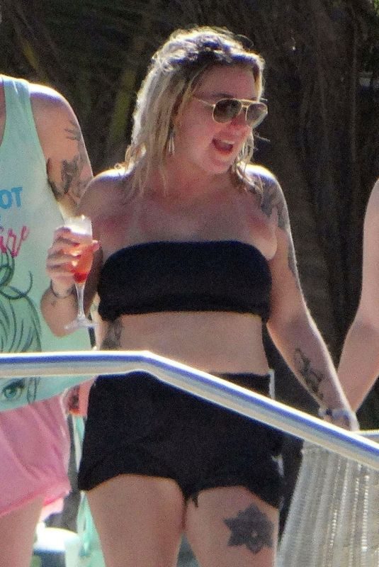 SHERIDAN SMITH on Holiday in Tulum 12/31/2017