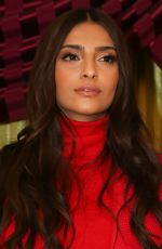 SONAM KAPOOR and TWINKLE KHANNA at Pad Man Photocall in London 01/18/2018