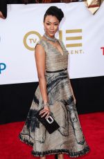 SONEQUA MARTIN GREEN at 49th Naacp Image Awards in Pasadena 01/14/2018