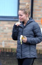 STEPHANIE WARING Leaves Dancing on Ice Hotel 01/09/2018