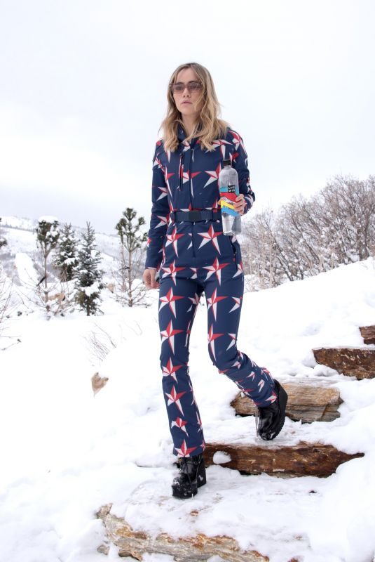 SUKI WATERHOUSE Leaves Her Hotel in Park City 01/22/2018
