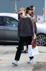 TALLULAH WILLIS Shopping at Sportie LA on Melrose Avenue in Los Angeles 01/30/2018