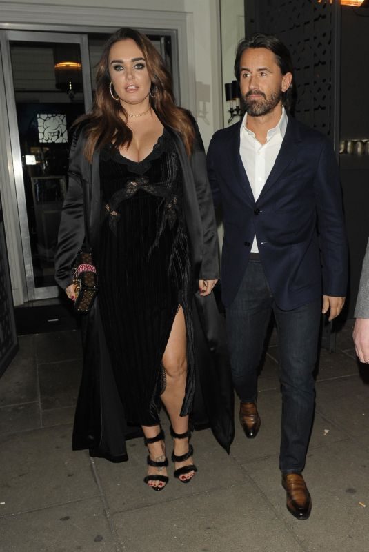 TAMARA ECCLESTONE Leaves Sumosan Wwiga Restaurant in London 01/26/2018