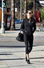 TERI HATCHER and EMERSON TENNEY Heading to a Gym in Los Angeles 01/10/2018