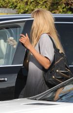 TYRA BANKS Leaves a Brunch with Her Mother in Venice 01/16/2018