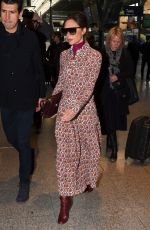 VICTORIA BECKHAM Arrives in Paris 01/17/2018