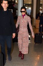 VICTORIA BECKHAM Arrives in Paris 01/17/2018